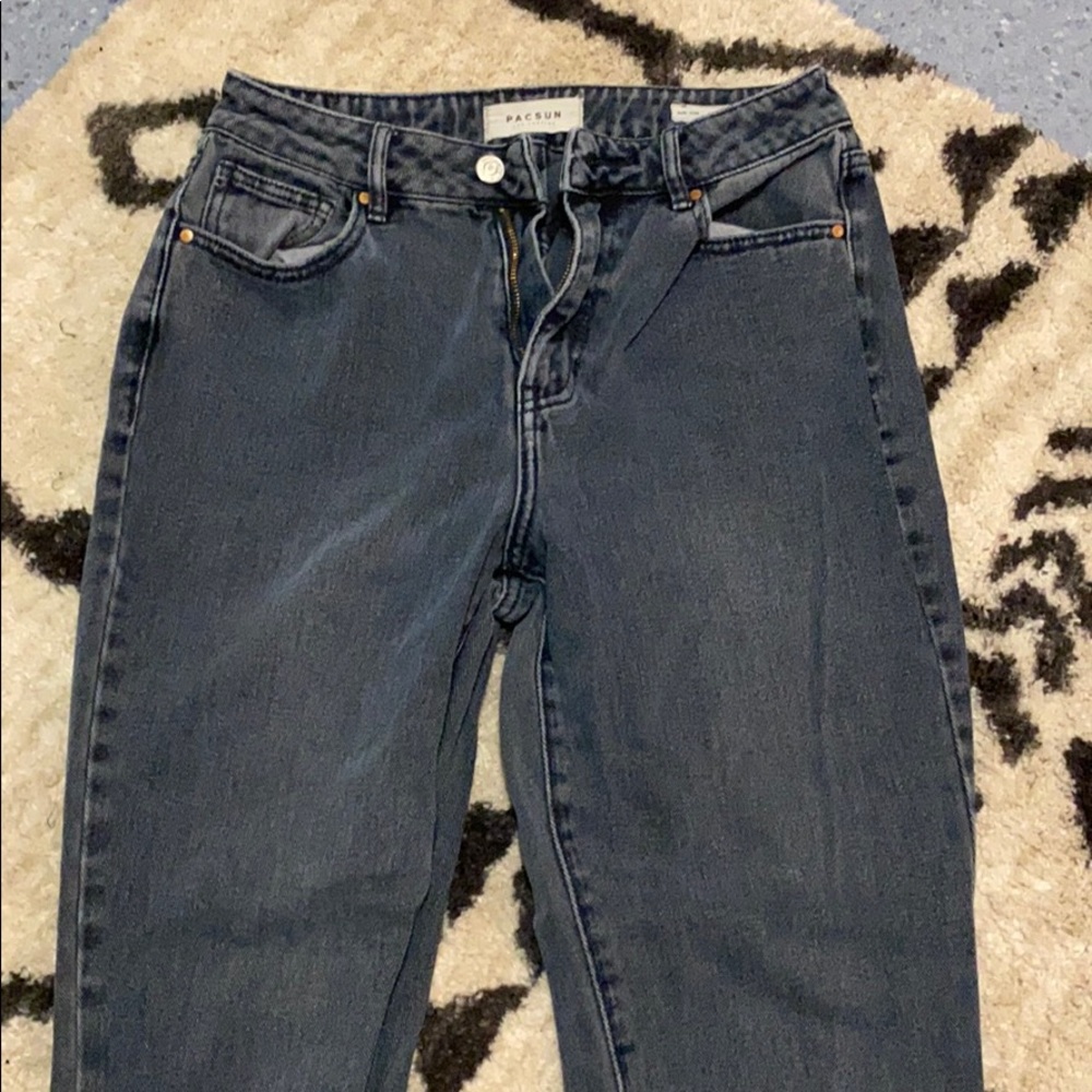 Mom jeans